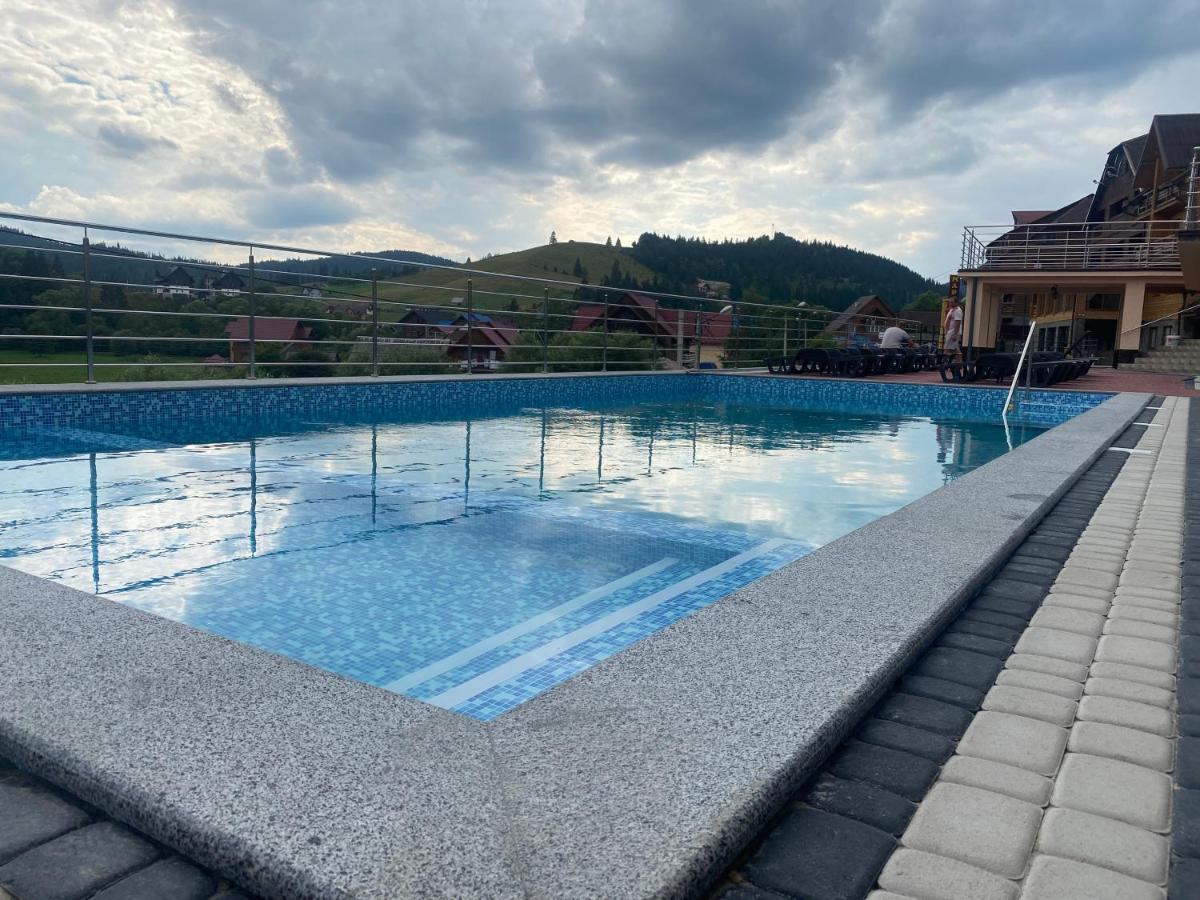 Greku Hotel Bukovel Esterno foto