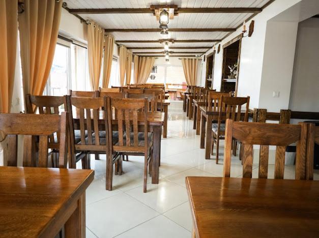 Greku Hotel Bukovel Esterno foto