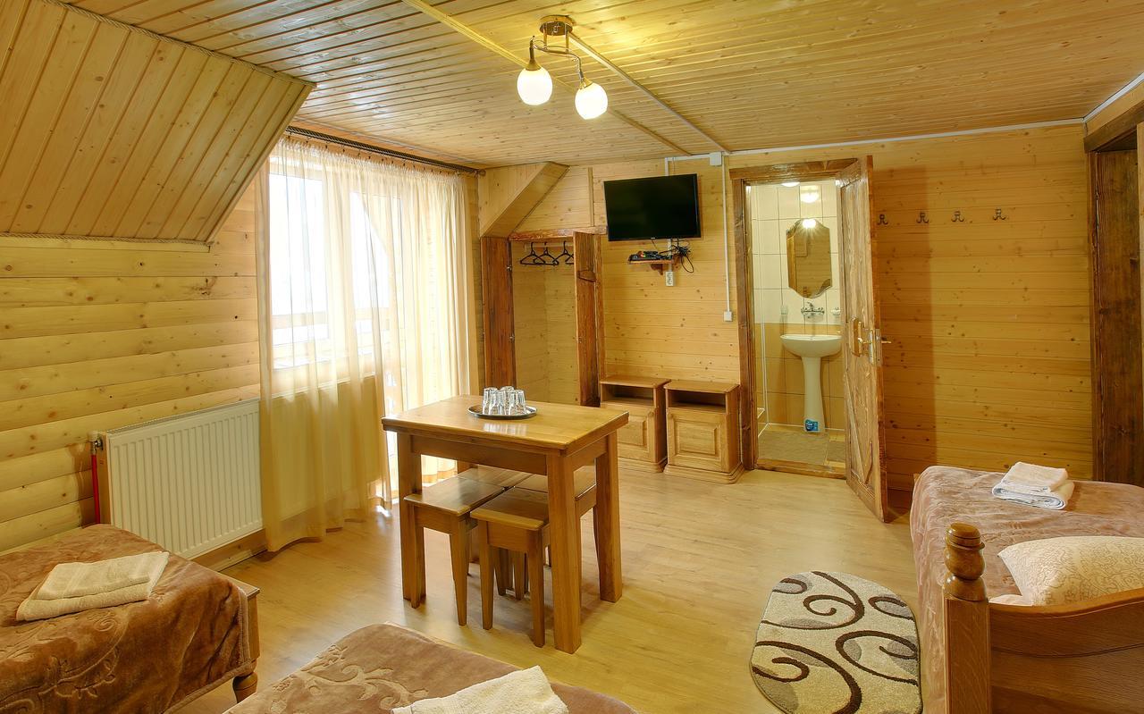 Greku Hotel Bukovel Esterno foto